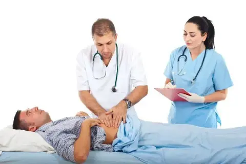 Jak nazywa się lekarz od brzucha i jelit? Poznaj gastroenterologa