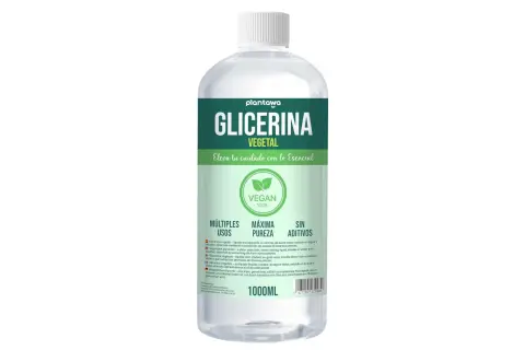 Flasche mit pflanzlichem Glycerin, 1000 ml. Es ist eine klare, süßliche Flüssigkeit, die aus Pflanzenölen gewonnen wird.