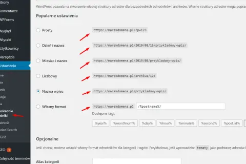 Ustawienia WordPress: wybór struktury adresów URL, np. nazwa wpisu. Zapewnia to lepszą widoczność w wyszukiwarkach, co jest kluczowe dla SEO i bezpieczeństwa strony z certyfikatem wordpress ssl.