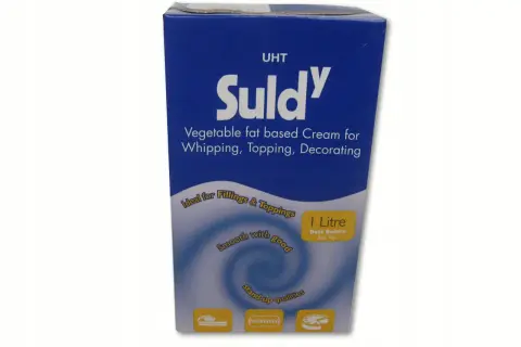 Niebieskie opakowanie śmietanki roślinnej Suldy UHT 1 litr.