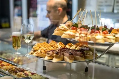 Tapeo en Salamanca: Descubre los secretos que solo un local sabe