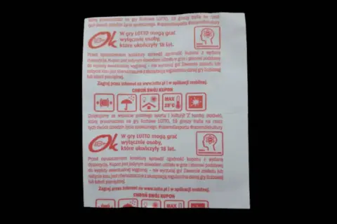Kupon LOTTO, dowód udziału w grze liczbowej w sieci naziemnej. Informacje o grze i regulaminie.
