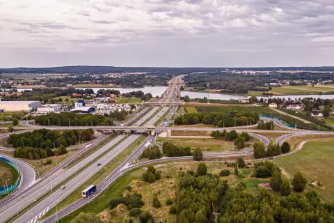 Kto jest właścicielem autostrady A2? Kluczowe informacje o zarządzaniu