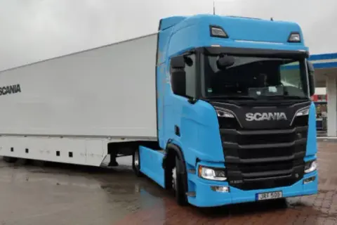 Scania jaki silnik wybrać - wybierz najlepszy silnik dla swojej ciężarówki