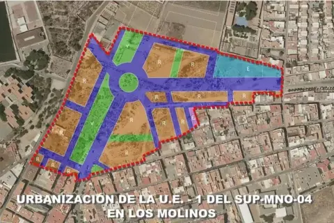 Plano de urbanización en Los Molinos, Almería, con zonas verdes, residenciales y equipamientos.