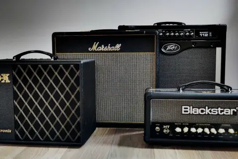 Wzmacniacz gitarowy: Wybierz idealny! Lampa, tranzystor, cyfra?