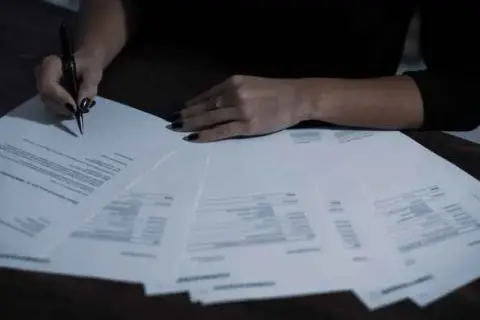 Czy można odstąpić od umowy kupna samochodu i uniknąć strat?