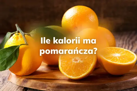 Kilka soczystych pomarańczy na drewnianej desce. Dowiedz się, ile kalorii ma pomarańcza i ciesz się jej smakiem!