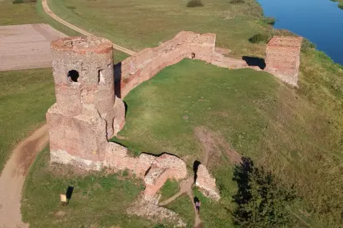 Tajemnice ruin zamku w Kole – historia i wyjątkowe atrakcje turystyczne