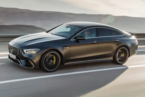 Mercedes AMG GTR 4 door - moc, cena i porównanie z innymi modelami