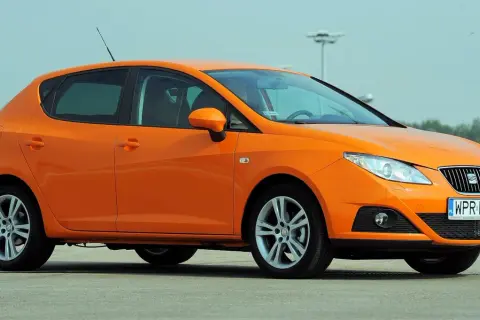 Seat Ibiza IV – jaki silnik wybrać, aby zaoszczędzić na paliwie?