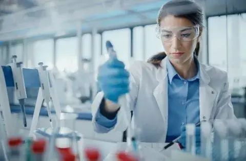 Jak założyć laboratorium mikrobiologiczne - uniknij kosztownych błędów