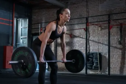 Co to jest trening crossfit i dlaczego warto go wypróbować?