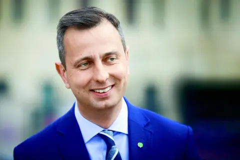Władysław Kosiniak-Kamysz: kim jest z zawodu i co osiągnął?