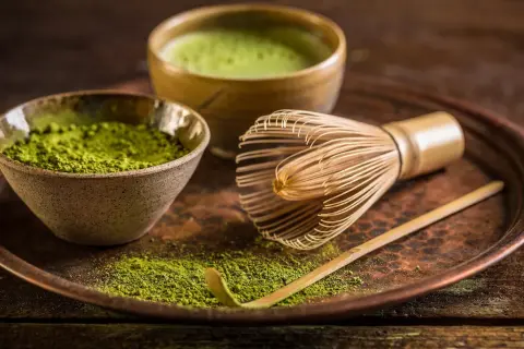 Herbata matcha jak pić: proste sposoby na idealny napój i zdrowie