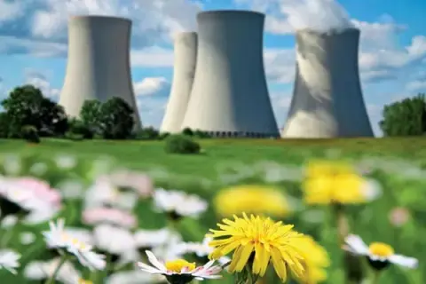 Zalety elektrowni jądrowej – Korzyści i wady energetyki jądrowej