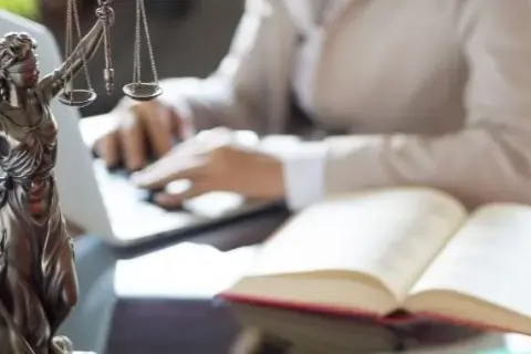 Zwrot pozwu co oznacza - najczęstsze przyczyny i skutki prawne