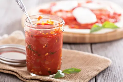 Maîtrisez la sauce pizza maison: recettes & secrets d'expert