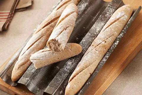 Proste przepisy na bagietki bezglutenowe, które zaskoczą smakiem