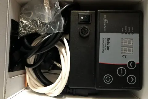 Elektroniczny miarkownik ciągu Unister DK System, jak zrobić instalację? W zestawie okablowanie i łańcuszek.
