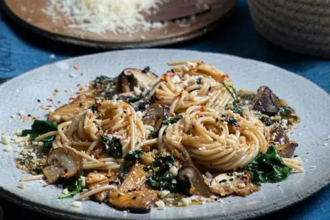 Pâtes aux champignons italiennes : la recette authentique et crémeuse