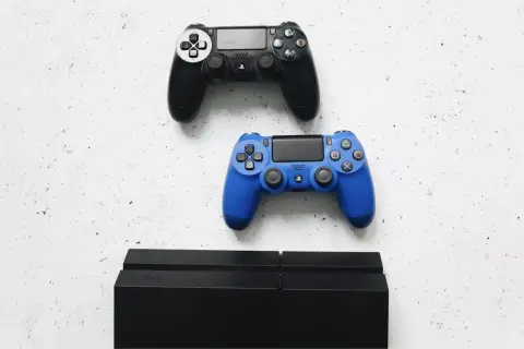 Najlepsze gry na PS5. Sprawdź, po jakie tytuły warto sięgnąć