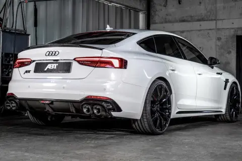 Spoilery Audi S5: Wybierz idealny styl i zyskaj aerodynamikę!