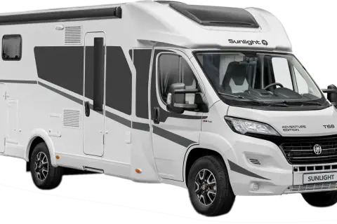 Biały kamper Sunlight T68 Adventure Edition, idealny kamper na 5 osób, gotowy na przygodę.