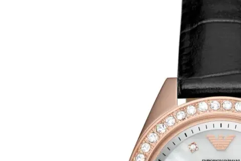 Zegarek damski Armani biały - elegancja i styl w każdym detalu
