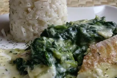 Mistrzowska zapiekanka rybna w sosie koperkowym: przepis i sekrety
