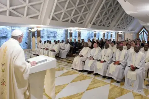 Gdzie mieszka papież w Watykanie? Odkryj tajemnice Casa Santa Marta