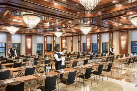 Maritim Hotel Bonn: Ihr Guide für Reise, Tagung & Urlaub
