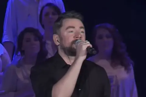 Tekst piosenki Mario, czy ty wiesz? Odkryj głębię jej znaczenia