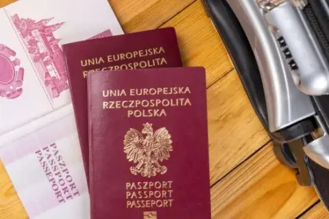 Paszport po utracie ważności: Koszty, ulgi i procedura krok po kroku