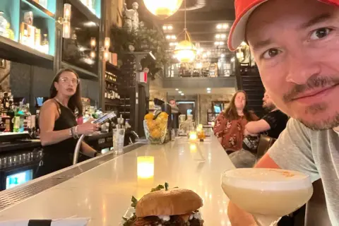 Cocktailbars in der Nähe finden: Dein Guide für den perfekten Abend