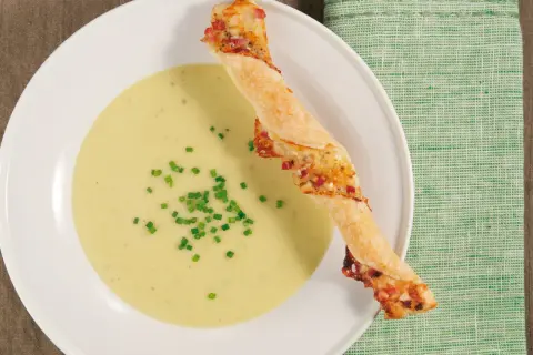 Cremige Lauchsuppe: Einfaches Rezept in 30 Min. Jetzt kochen!