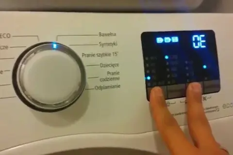 Reset pralki Samsung Eco Bubble 7 kg: Szybki przewodnik krok po kroku