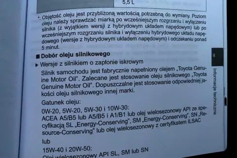 Dobór oleju do Toyoty Auris 1.6 benzyna: zalecane oleje wielosezonowe 0W-20, 5W-20, 5W-30, 10W-30 z certyfikacją API i ACEA.