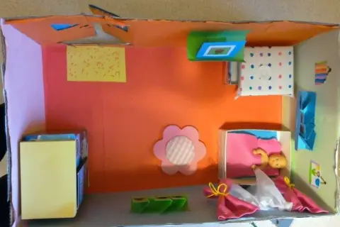 Co można zrobić z kartonu po butach? 10 kreatywnych pomysłów na DIY