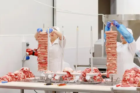 Gdzie kupić mięso na kebab: najlepsze miejsca i jakość, które zachwycą