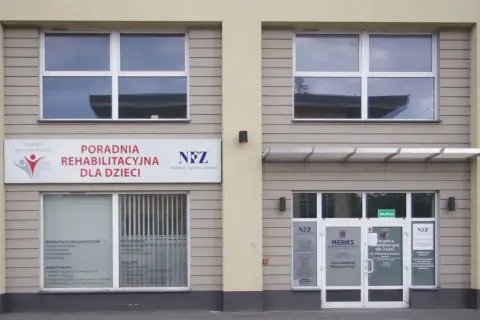 Rehabilitacja dzieci NFZ: Jak zdobyć wsparcie i pokonać kolejki?