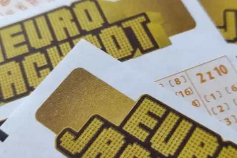 Kupony Eurojackpot. Czy system chybił-trafił w eurojackpot jest ustawiony pod niskie wygrane?