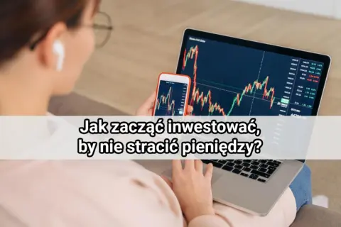 Kobieta analizuje wykresy na telefonie i laptopie, planując inwestycje w akcje polskich spółek.