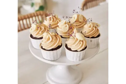 Czym zastąpić papilotki do muffinek? Proste i skuteczne alternatywy bez strat