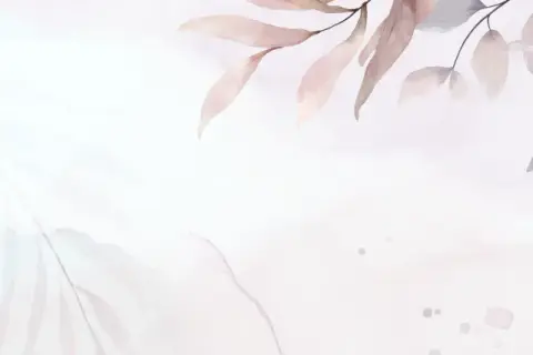 Sanfte Aquarellblätter in Rosé- und Rottönen, die an kurze Mantras in Sanskrit erinnern, schweben auf hellem Hintergrund.