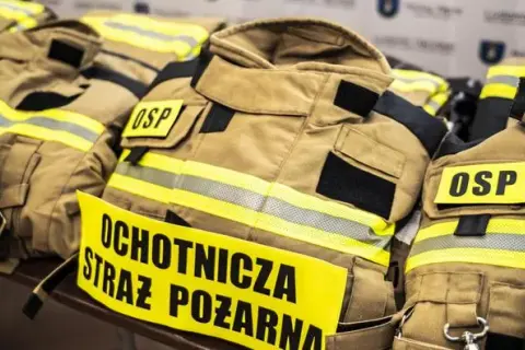 Czy strażak OSP jest funkcjonariuszem publicznym? Prawda i mity