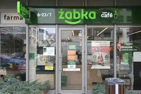 Ile się płaci za wynajem stanowiska fryzjerskiego w Polsce? Ceny i porady