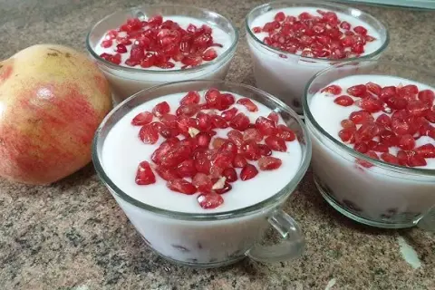 Postres con granadina: El secreto para un sabor y color irresistibles