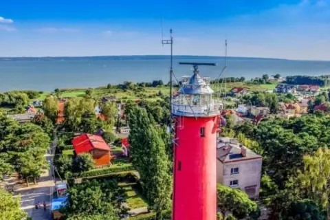 Czy warto jechać do Krynicy Morskiej? Odkryj atrakcje i zalety