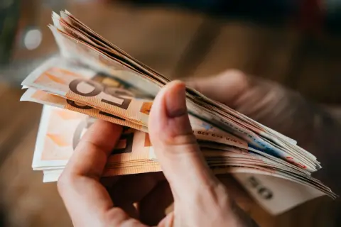 Jaka waluta na Litwie? Euro, płatności, ceny wszystko przed podróżą
